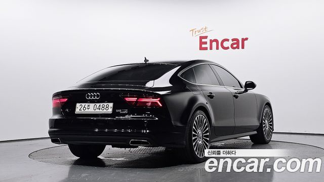 Audi A7 2016 — photo 2