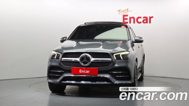 Mercedes-Benz GLE-Class 2021 — photo 3