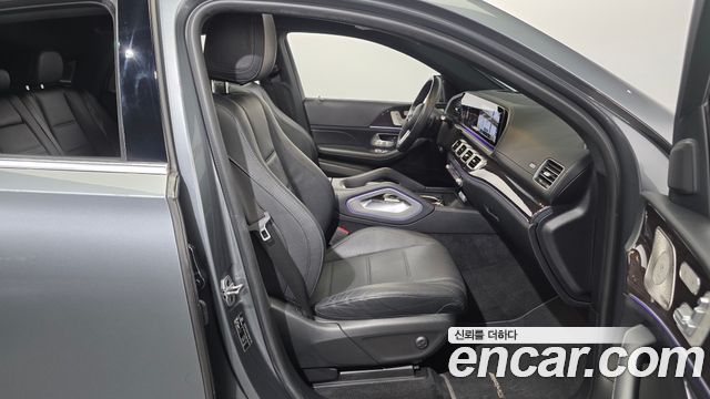 Mercedes-Benz GLE-Class 2021 — photo 17