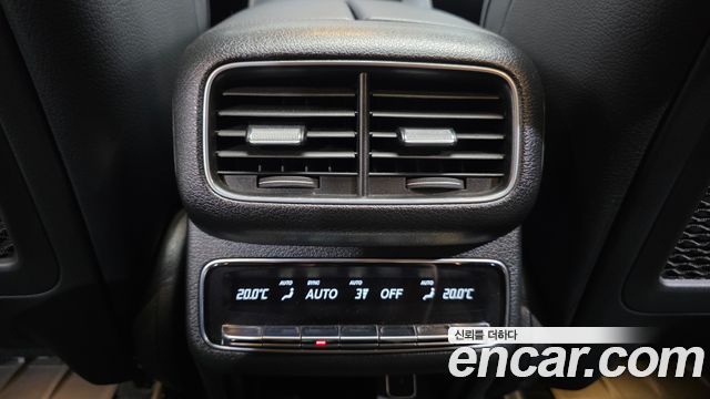 Mercedes-Benz GLE-Class 2021 — photo 34