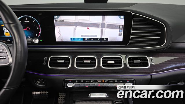 Mercedes-Benz GLE-Class 2021 — photo 36