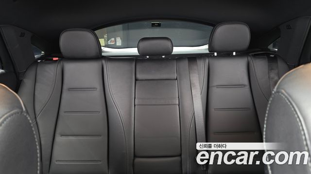 Mercedes-Benz GLE-Class 2021 — photo 37