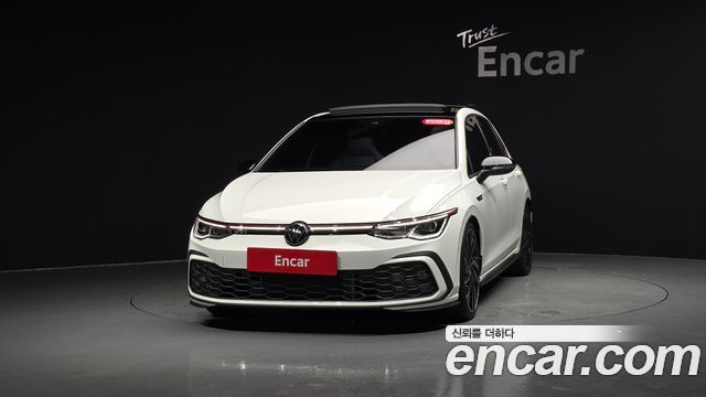 Volkswagen Golf 2024 — photo 3