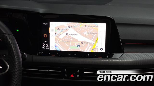 Volkswagen Golf 2024 — photo 20