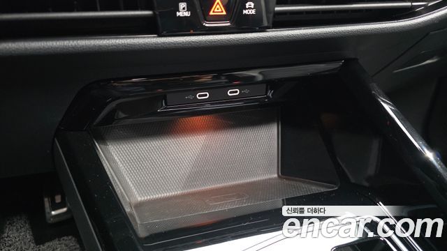Volkswagen Golf 2024 — photo 16