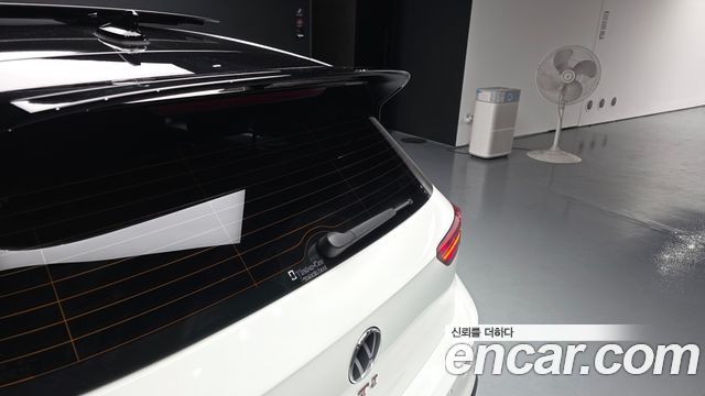Volkswagen Golf 2024 — photo 34