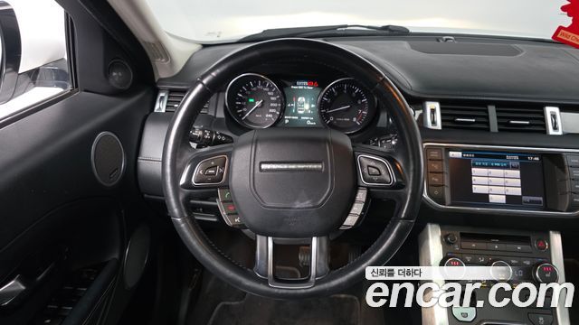 Land Rover Range Rover Evoque 2013 — photo 13