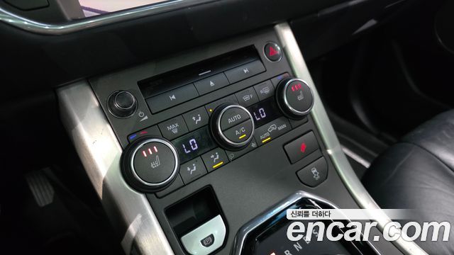 Land Rover Range Rover Evoque 2013 — photo 16