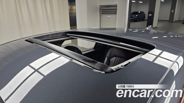 Genesis EQ900 2016 — photo 19