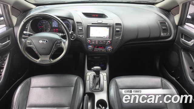 Kia K3 2013 — photo 7