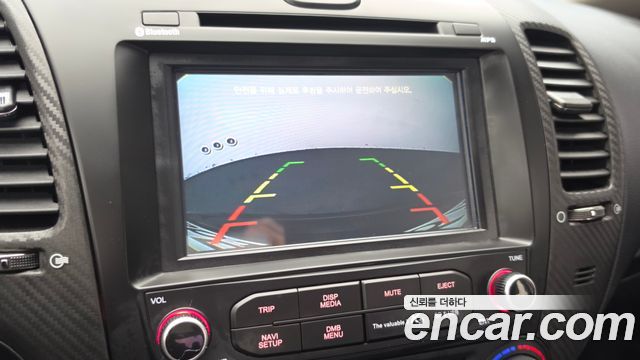 Kia K3 2013 — photo 19
