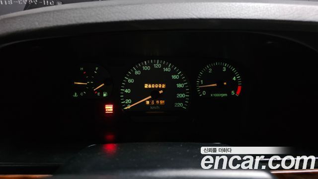 KG Mobility Musso 2002 — photo 11