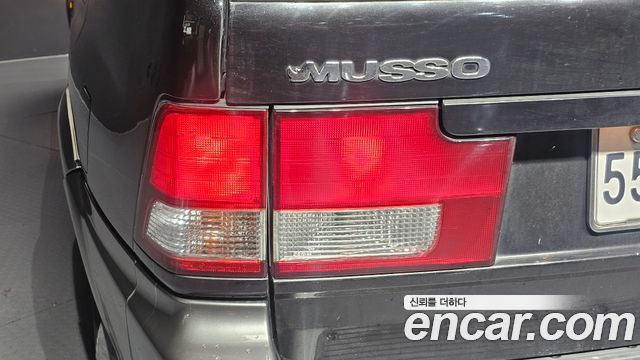 KG Mobility Musso 2002 — photo 9