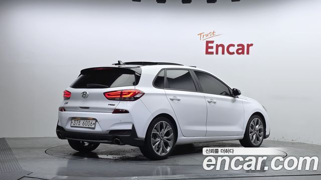 Hyundai i30 2019 — photo 2