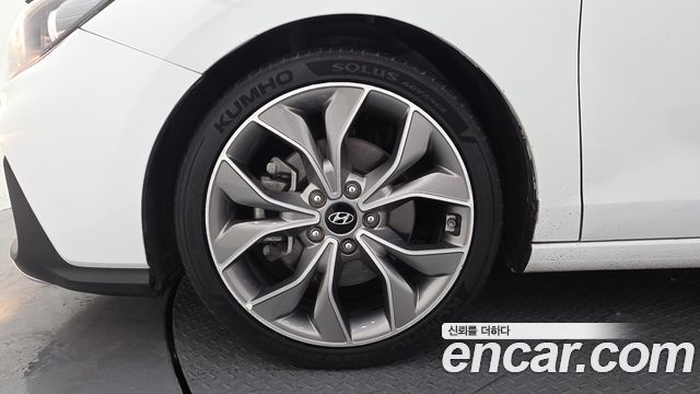 Hyundai i30 2019 — photo 5