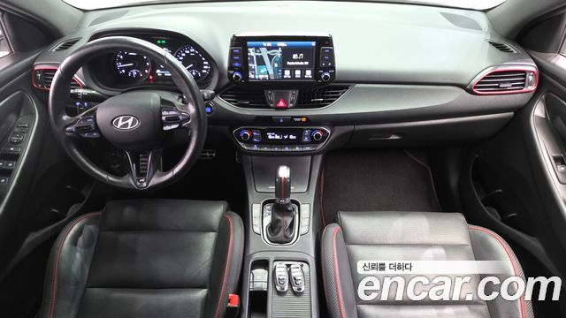 Hyundai i30 2019 — photo 7