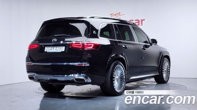 Mercedes-Benz GLS-Class 2023 — photo 2