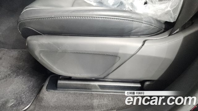 Mercedes-Benz GLS-Class 2023 — photo 31