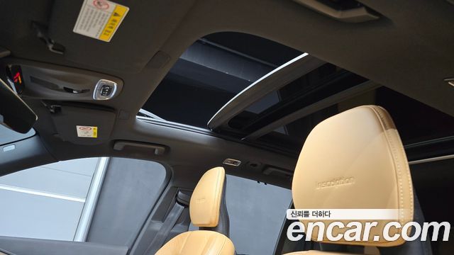Volvo XC90 2019 — photo 16