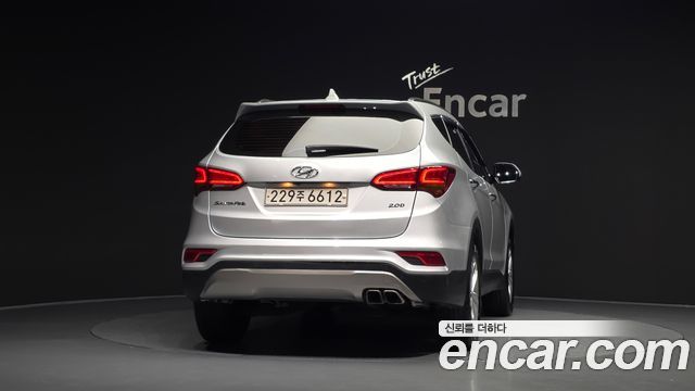 Hyundai Santafe 2018 — photo 4