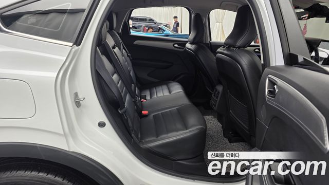 Renault Korea XM3 2023 — photo 18