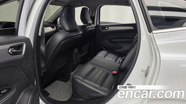 Renault Korea XM3 2023 — photo 16