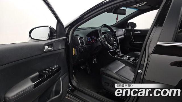 Kia Sportage 2019 — photo 13