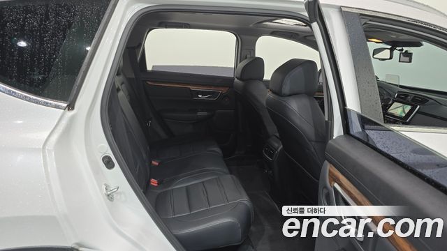 Honda CR-V 2021 — photo 17