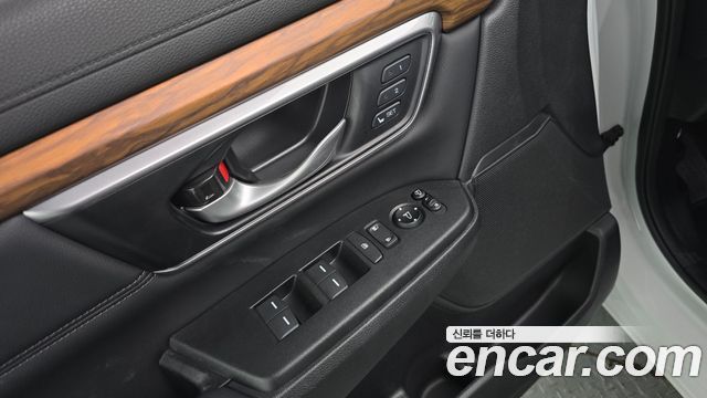 Honda CR-V 2021 — photo 28