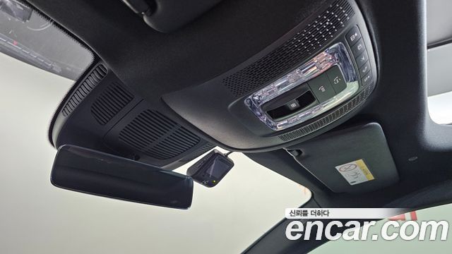 Mercedes-Benz GLE-Class 2023 — photo 21