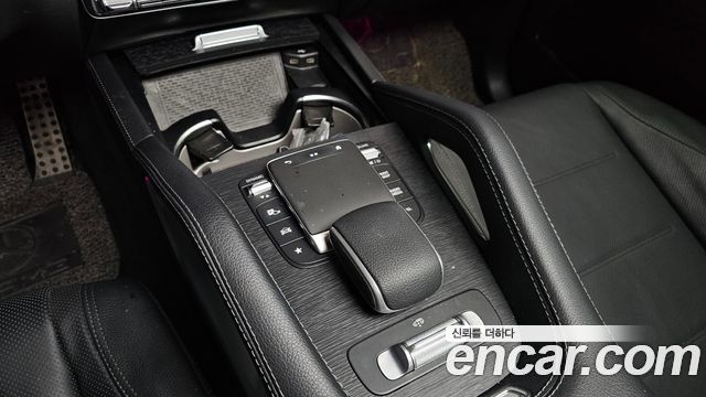 Mercedes-Benz GLE-Class 2023 — photo 26