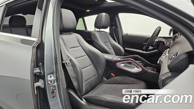 Mercedes-Benz GLE-Class 2023 — photo 16