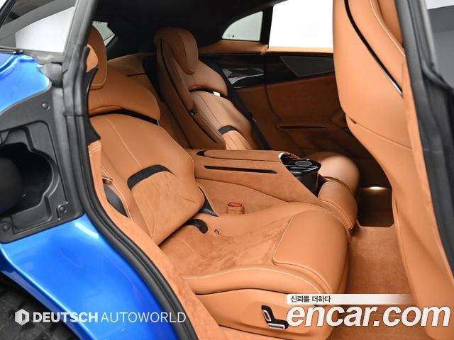 Ferrari Purosangue 2024 — photo 12