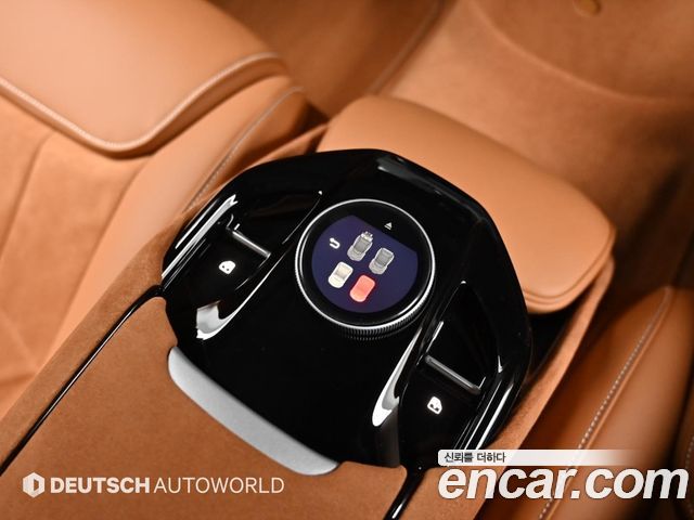 Ferrari Purosangue 2024 — photo 16