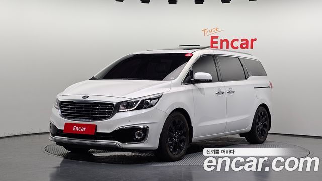 Kia Canival 2016 — photo 1