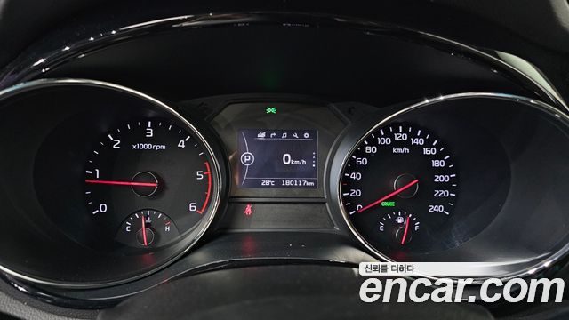 Kia Canival 2016 — photo 8
