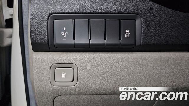 Kia Canival 2016 — photo 13