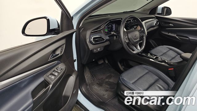 Chevrolet Korea 볼트 EUV 2023 — photo 13