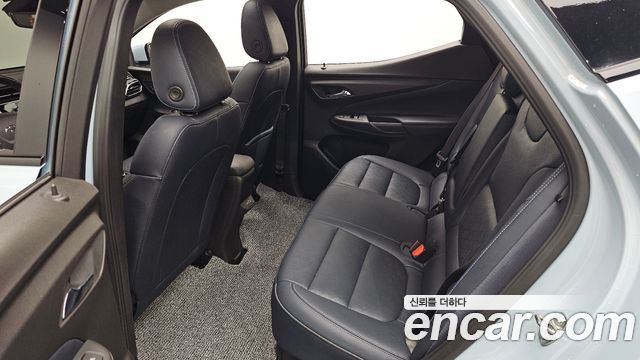 Chevrolet Korea 볼트 EUV 2023 — photo 17