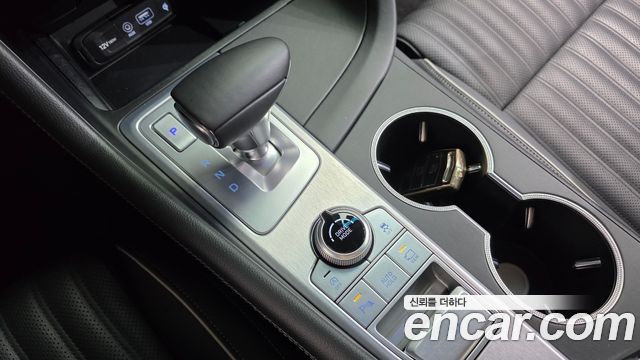 Genesis G70 2018 — photo 9