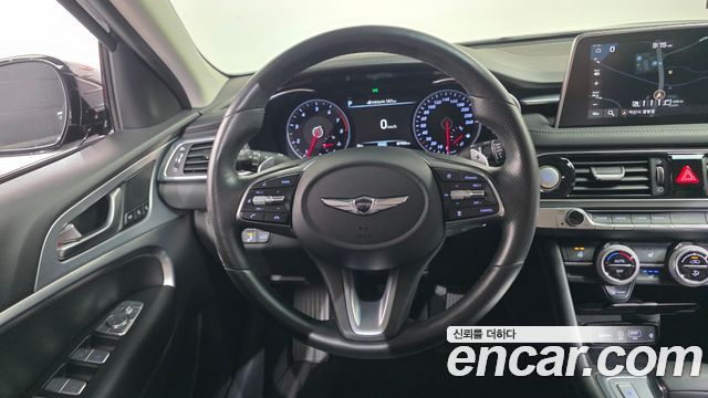 Genesis G70 2018 — photo 14