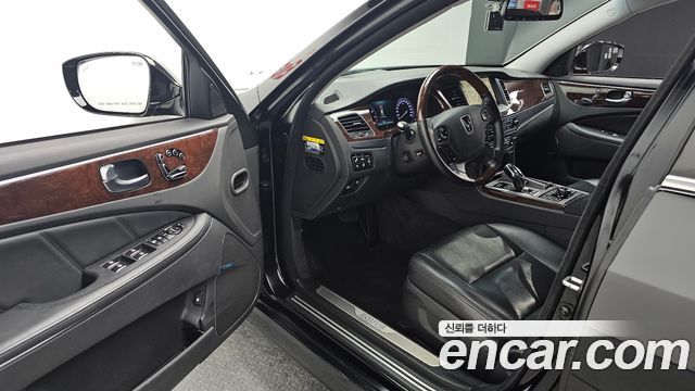 Hyundai Equus 2015 — photo 17