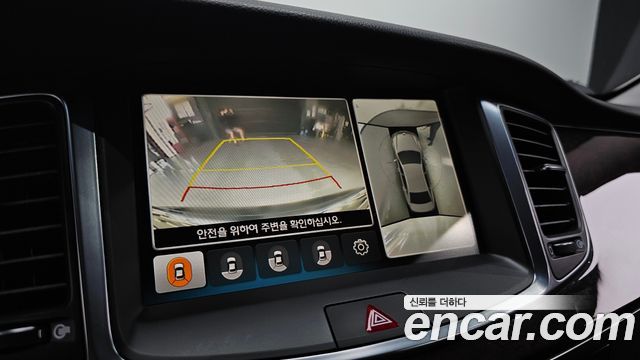 Hyundai Equus 2015 — photo 21