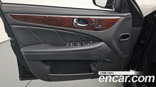 Hyundai Equus 2015 — photo 14
