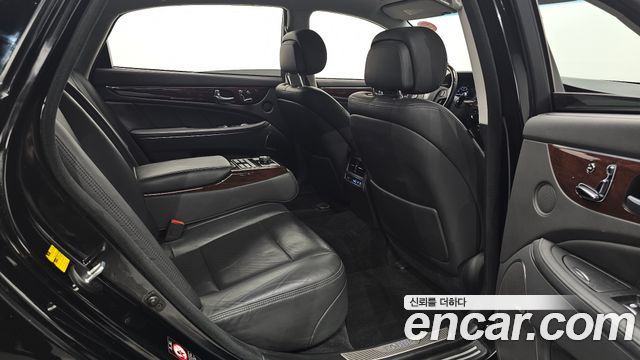 Hyundai Equus 2015 — photo 16