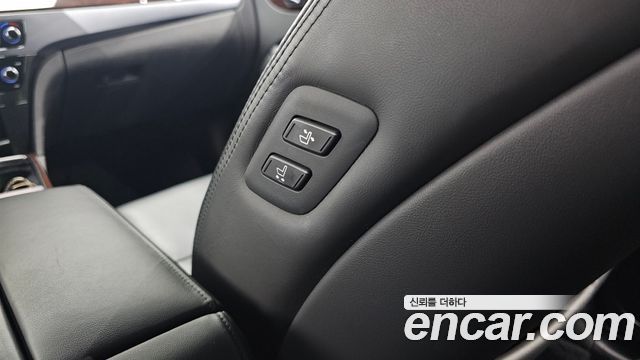 Hyundai Equus 2015 — photo 27