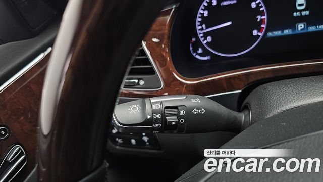 Hyundai Equus 2015 — photo 33