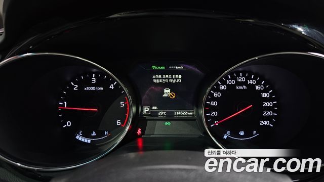Kia Canival 2017 — photo 11