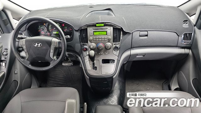 Hyundai Starex 2012 — photo 7