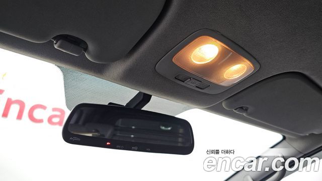 Hyundai Starex 2012 — photo 15